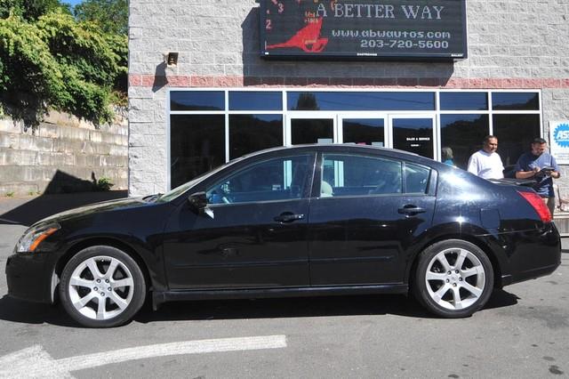 Nissan Maxima LE Sedan