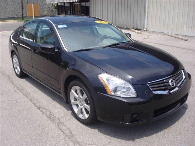 Nissan Maxima 4x4 LONE STAR Sedan