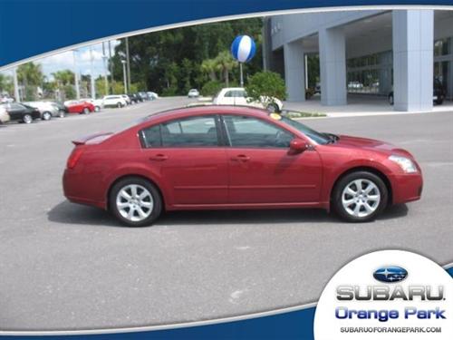 Nissan Maxima 2WD Double Cab 5.7L V8 Tundra Grade Other