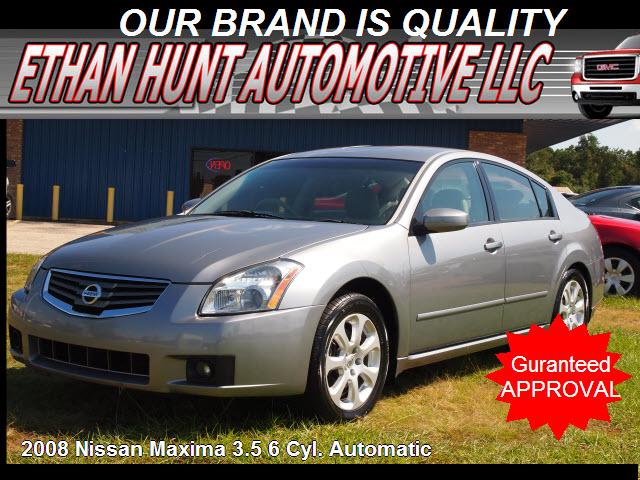 Nissan Maxima ST Pickup 4D 5 1/2 Ft Sedan