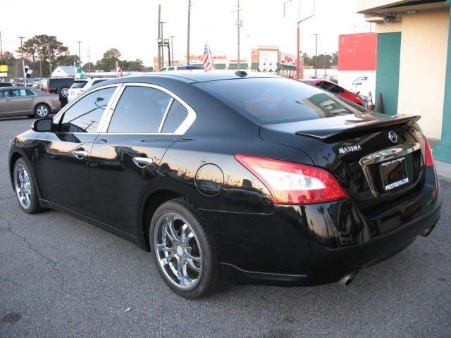 Nissan Maxima 2009 photo 1