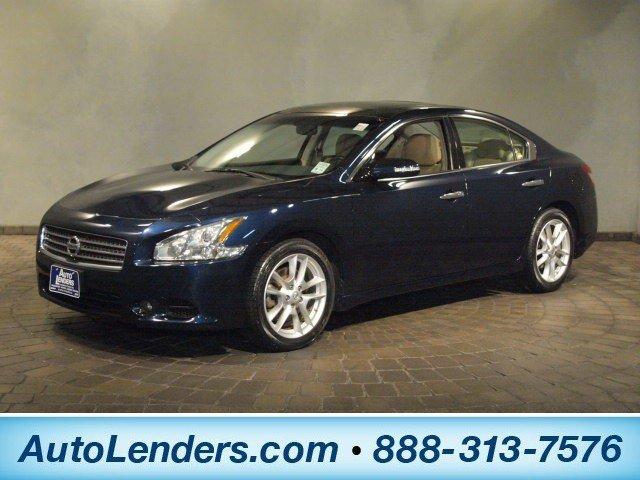 Nissan Maxima Ebony (19c) Sedan