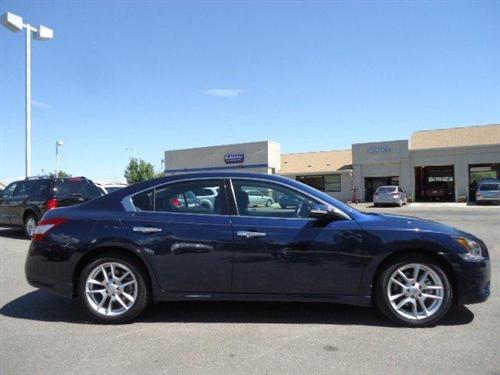 Nissan Maxima XR Other