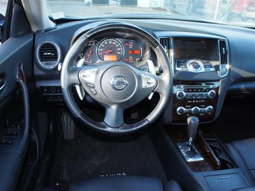 Nissan Maxima 2009 photo 1