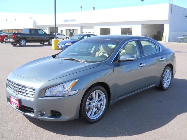 Nissan Maxima 2009 photo 1