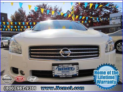 Nissan Maxima 2009 photo 2
