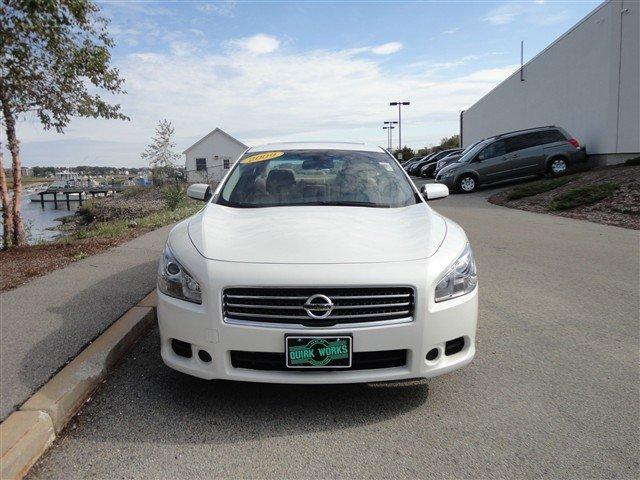 Nissan Maxima Supercab 139 XLT 4WD Sedan