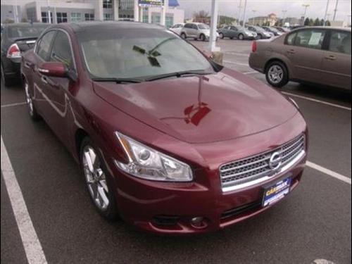 Nissan Maxima XR Other