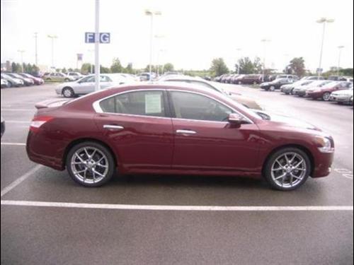 Nissan Maxima 2009 photo 1
