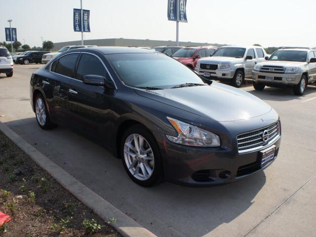 Nissan Maxima 2009 photo 1