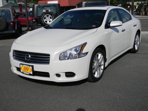 Nissan Maxima 2009 photo 1