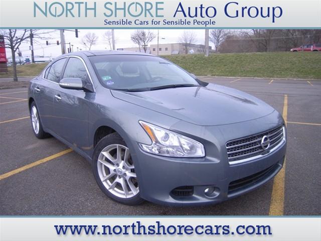 Nissan Maxima Unknown Sedan