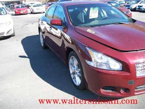 Nissan Maxima XR Other
