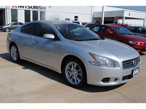 Nissan Maxima XR Other