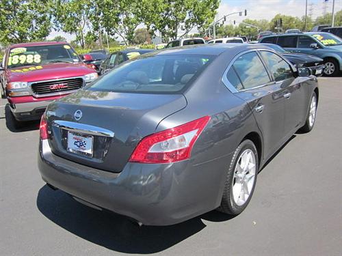 Nissan Maxima XR Other
