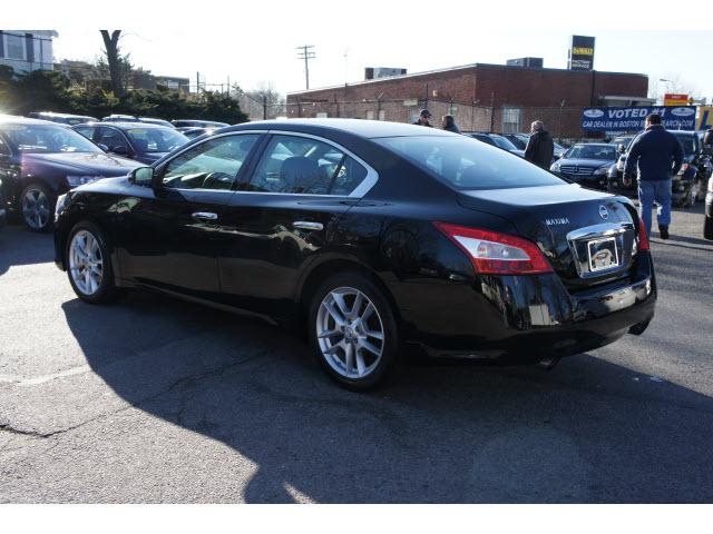 Nissan Maxima 2009 photo 2