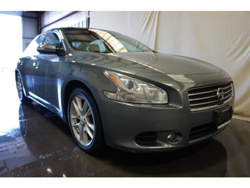 Nissan Maxima XR Other