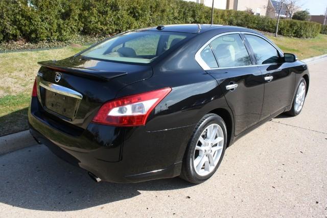 Nissan Maxima 2009 photo 2