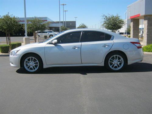 Nissan Maxima 2009 photo 1