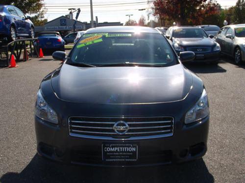 Nissan Maxima XR Other