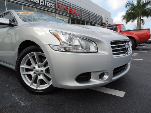 Nissan Maxima Regular Cab 4-wheel Drive Work Truck Unspecified