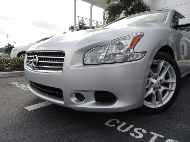 Nissan Maxima 2009 photo 1