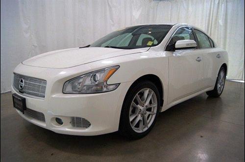 Nissan Maxima XR Other