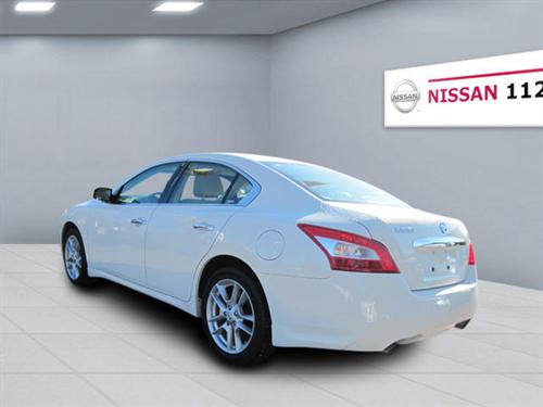 Nissan Maxima 2009 photo 1
