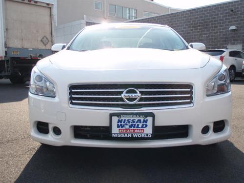 Nissan Maxima Supercab 139 XLT 4WD Other