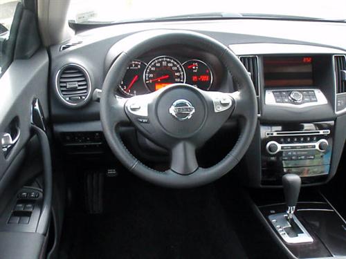 Nissan Maxima 2009 photo 1