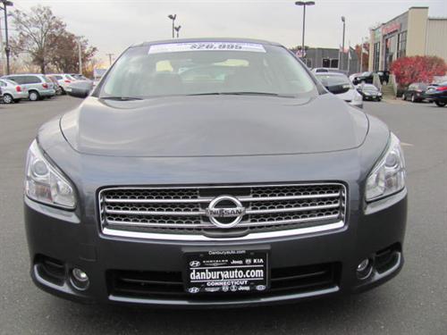 Nissan Maxima 2009 photo 1