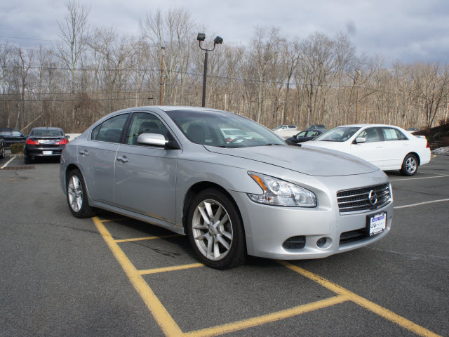 Nissan Maxima 2009 photo 2