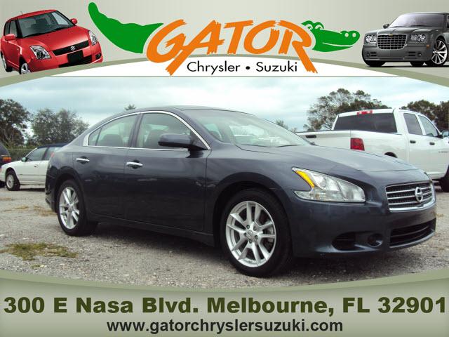 Nissan Maxima XR Sedan