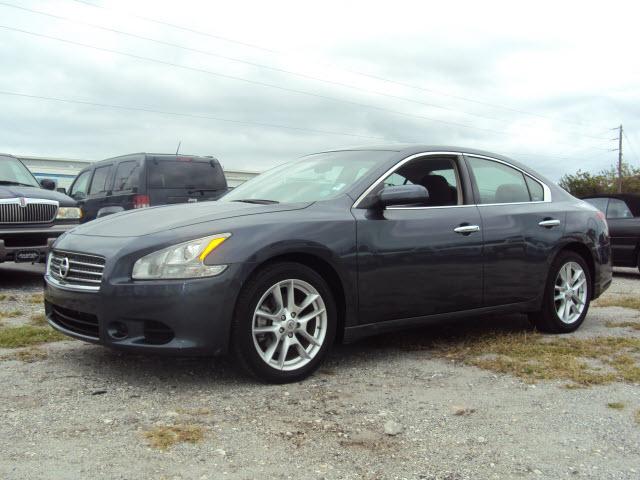Nissan Maxima 2009 photo 1