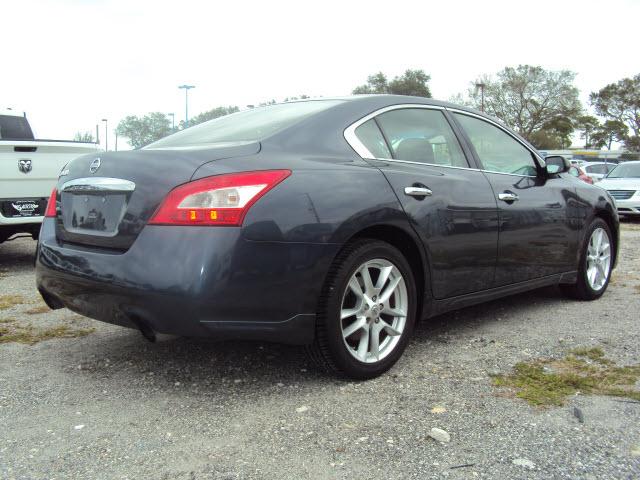 Nissan Maxima 2009 photo 2