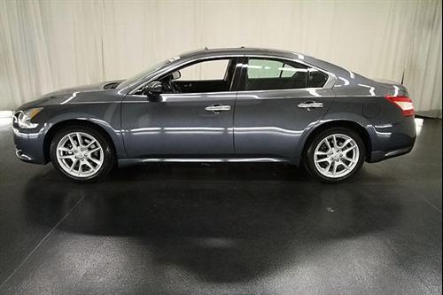 Nissan Maxima 2009 photo 2