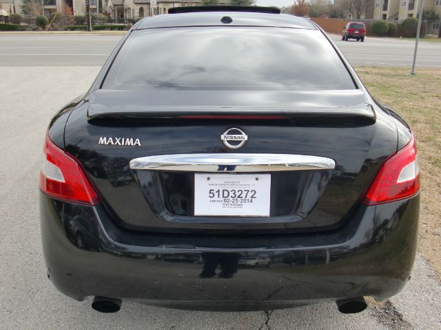 Nissan Maxima K5 Blazer Sedan