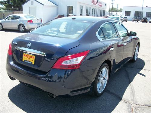 Nissan Maxima 2009 photo 1