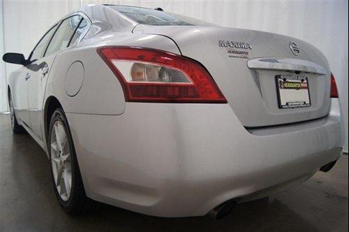 Nissan Maxima 2009 photo 1
