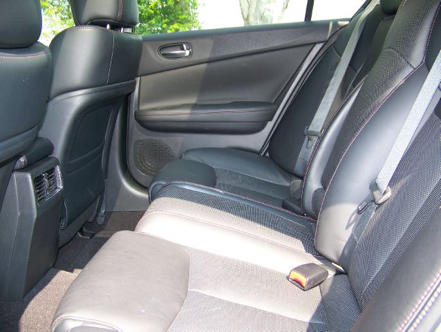 Nissan Maxima LT Trailblazer Package Sedan