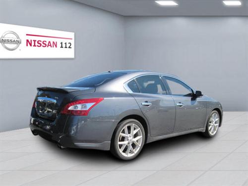 Nissan Maxima XR Other
