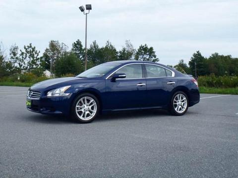 Nissan Maxima XR Other