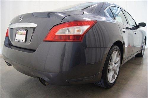 Nissan Maxima 2009 photo 1