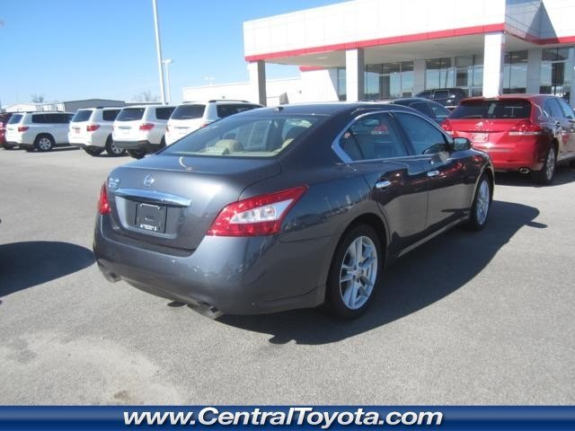 Nissan Maxima 2009 photo 4