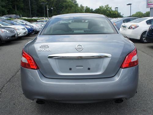 Nissan Maxima XR Other