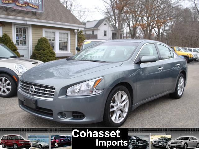 Nissan Maxima Supercab 139 XLT 4WD Sedan