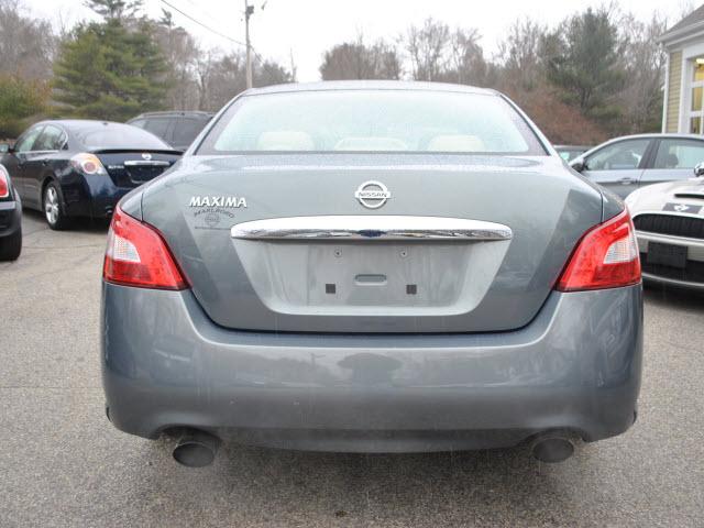 Nissan Maxima 2009 photo 2