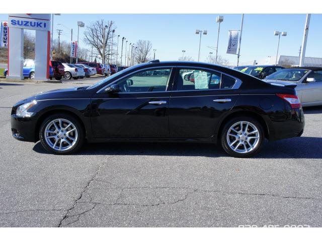 Nissan Maxima 2009 photo 1