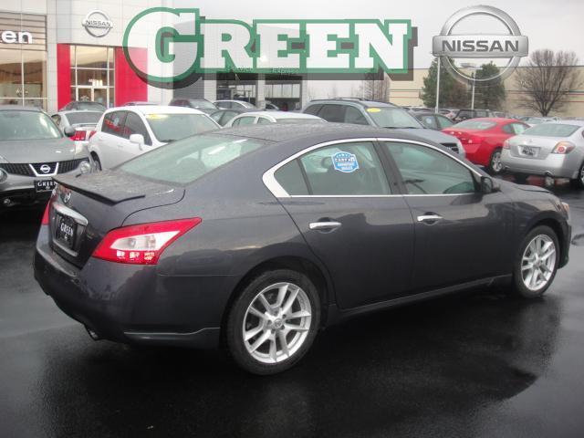 Nissan Maxima 2009 photo 2
