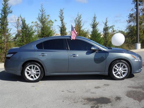 Nissan Maxima XR Other